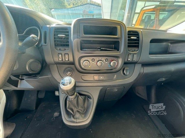 Duba panelată RENAULT Trafic Kastenwagen Komfort L1H1 2.0l dci 120 PS