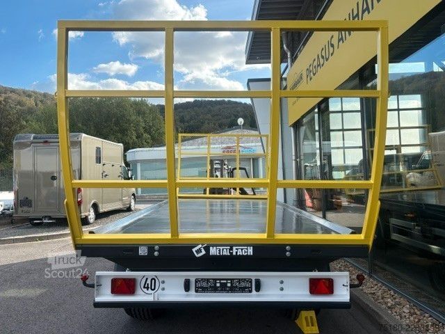 Çalışma platformlu römork  Metal-Fach Ballenwagen T014/2 2-Achser
