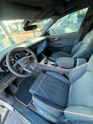 Pikap AUDI Q8 55 TFSI quattro PKW SUV Pano 3.0l V6 RS-Paket