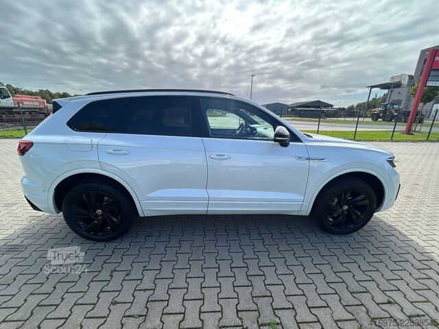 Pikap VW Touareg R-Line 4Motion