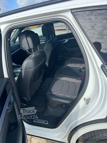 Pikap VW Touareg R-Line 4Motion