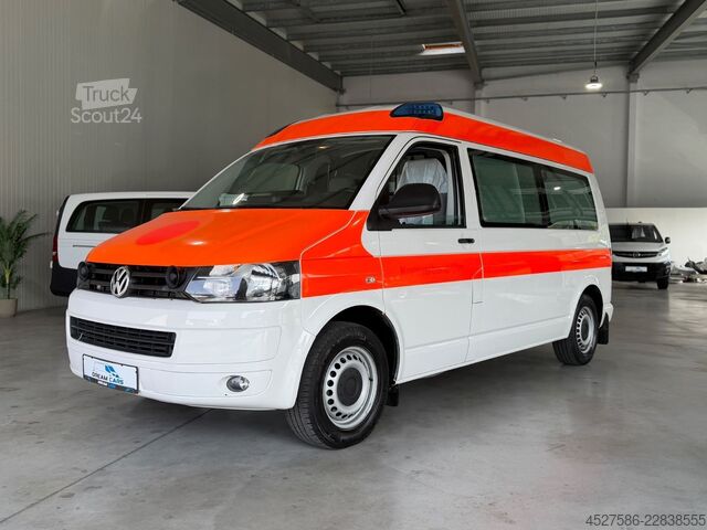 Feuerwehrfahrzeug VW T5 Transporter 2.0L DSG*KTW*RTW*Krankentransport
