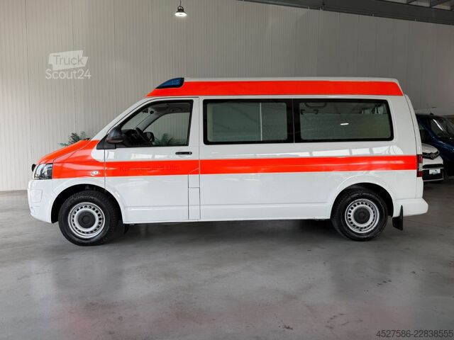 Feuerwehrfahrzeug VW T5 Transporter 2.0L DSG*KTW*RTW*Krankentransport