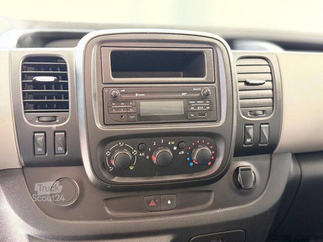 Minibusz RENAULT Trafic Combi L1H1 Expression*9-SITZER*KLIMA*AHK
