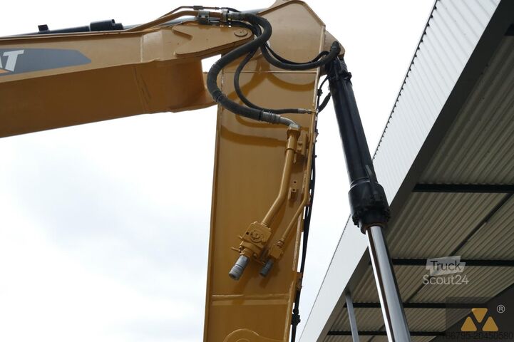 ερπυστριοφόρος εκσκαφέας Caterpillar 330FL