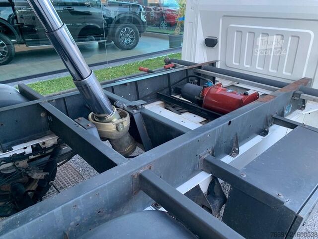 Kombi s prekucnikom Ford Transit 350 Ribaltabile per Giardinieri