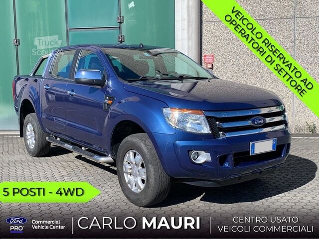 Pick-up kombi Ford Ranger  5 posti 4WD - XLT