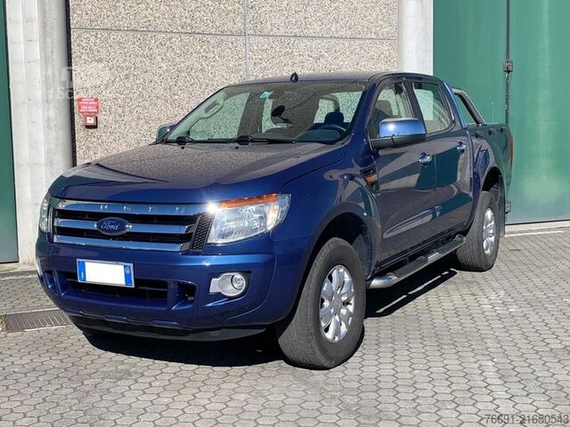 Pick-up kombi Ford Ranger  5 posti 4WD - XLT