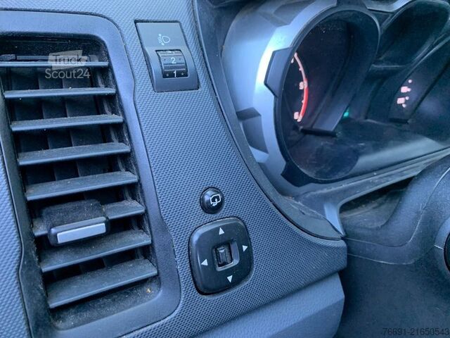 Pick-up kombi Ford Ranger  5 posti 4WD - XLT