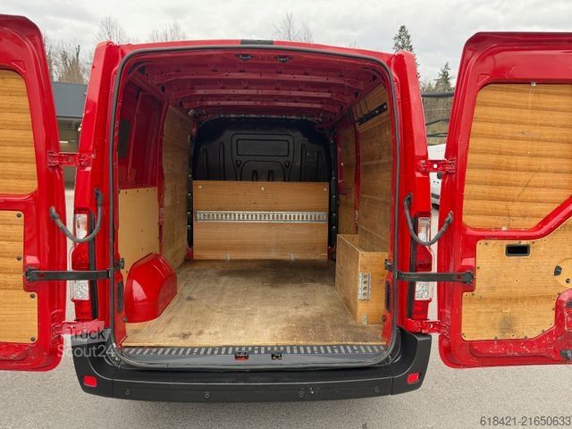 Panelinis furgonas RENAULT MASTER L1H1 2.3 dci 35T NETO EXPORT