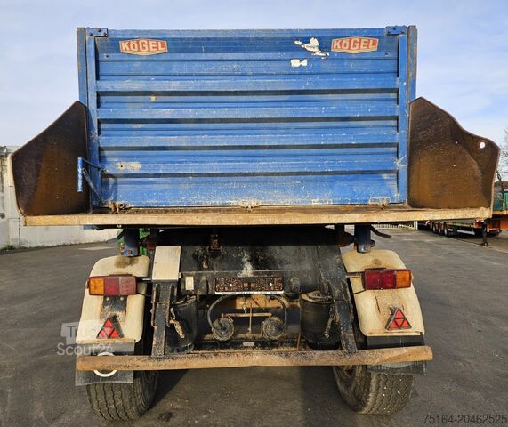 Třístranný sklápěcí přívěs Kögel SKM 18