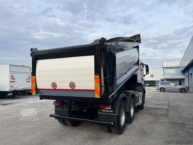 Autocarro ribaltabile MAN TGS 33.480