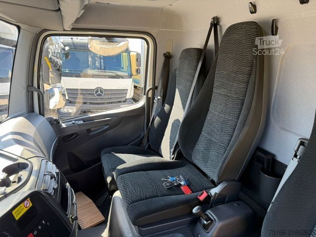 Furgone chiuso MERCEDES-BENZ ATEGO 818 L Koffer 6,10 m LBW 1 to.*AHK*EURO 6 E
