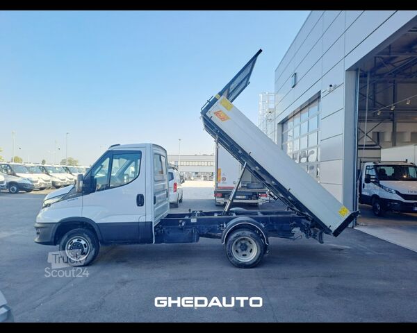 Minibus IVECO DAILY 35C14 2.3 CASSONE RIBALTABILE