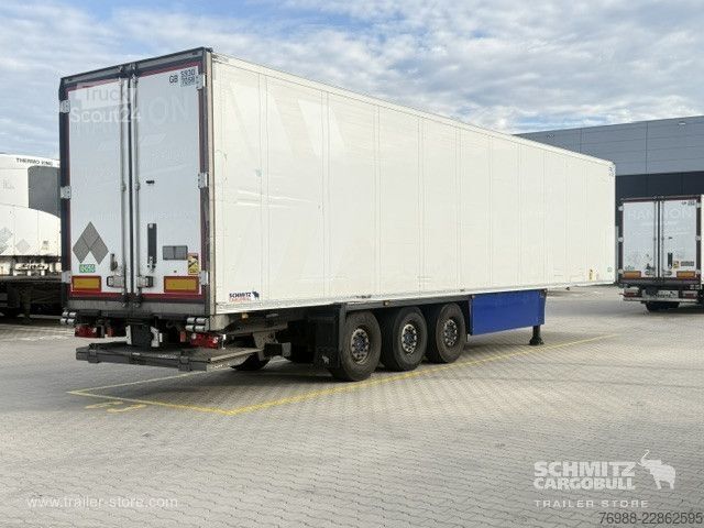 Semiremorcă frigorifică Schmitz Cargobull Tiefkühler Standard Ladebordwand