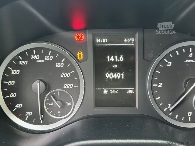 Furgoneta con caja Mercedes-Benz Vito 114 Kompakt Navi/Kamera/PDC/Klima/