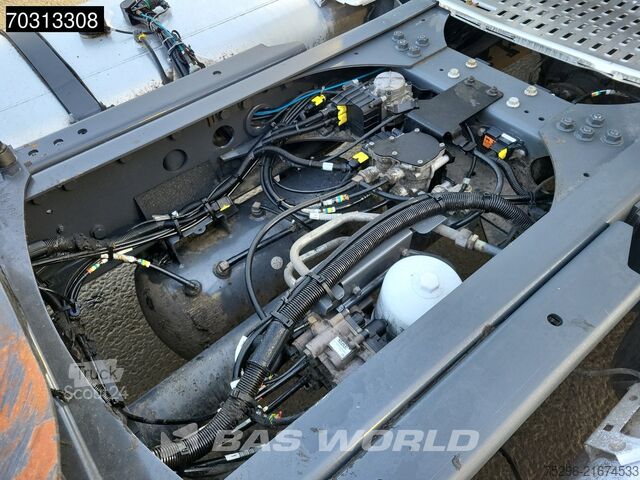 Volumetrekker DAF XF 480 4X2 Camshaft problem! SC Mega 2xTanks