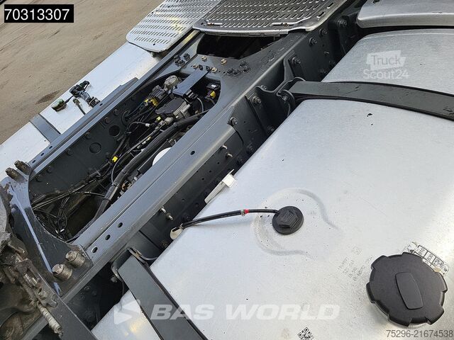 Volumetrekker DAF XF 480 4X2 Camshaft problem! SC Mega 2xTanks St...