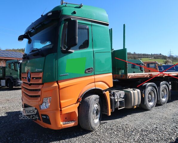 Standaard trekker Mercedes-Benz Actros 2658 LLS 6x4