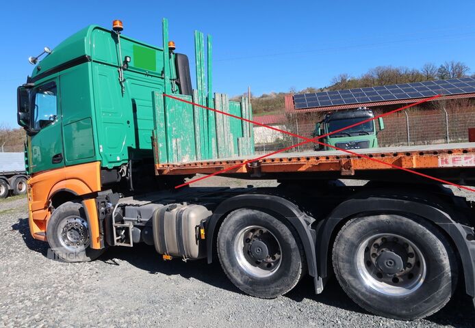 Standaard trekker Mercedes-Benz Actros 2658 LLS 6x4