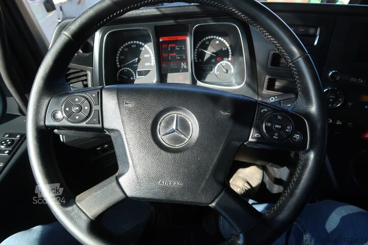 Standaard trekker Mercedes-Benz Actros 2658 LLS 6x4