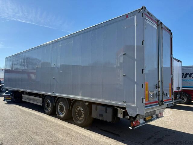 Hareketli zemin Kraker CF200 CF 200 92m3 10MM Cargo Floor Alcoa APK/TU...