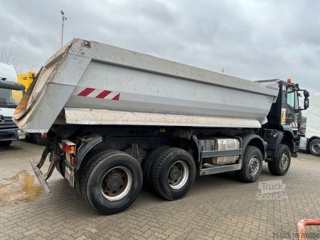 Tippbil IVECO TRACKER AD450TW 4 Achs Muldenkipper Meiller
