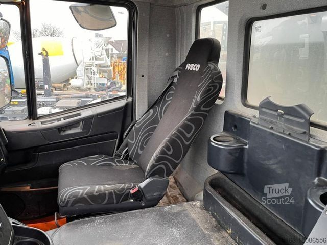 Tippbil IVECO TRACKER AD450TW 4 Achs Muldenkipper Meiller