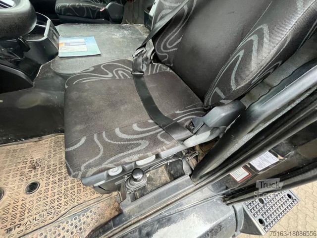 Tippbil IVECO TRACKER AD450TW 4 Achs Muldenkipper Meiller