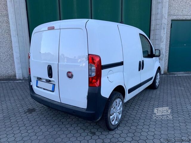 Fourgon compact FIAT Fiorino Van    1.3 Mjet 75cv