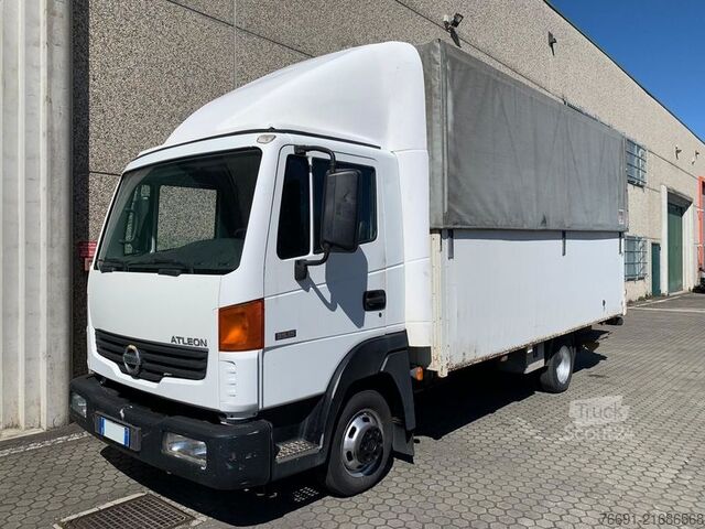 Camion bâché Nissan Atleon 35.15 - Furgone in Lega con Telo