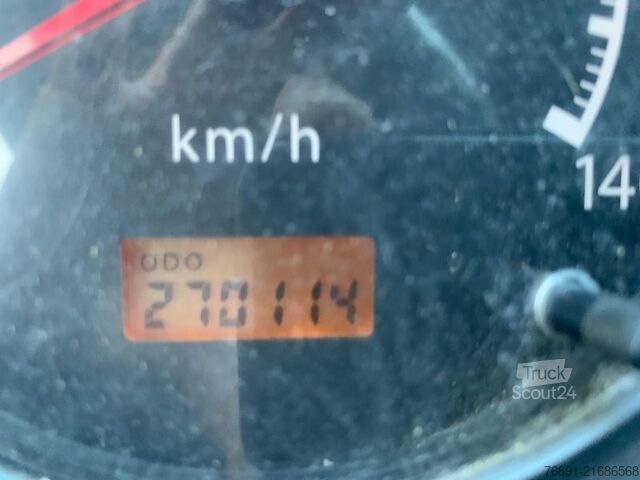 Camion bâché Nissan Atleon 35.15 - Furgone in Lega con Telo