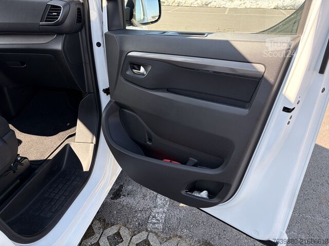 Kastenwagen Wohnmobil / Campervan Pössl Campster