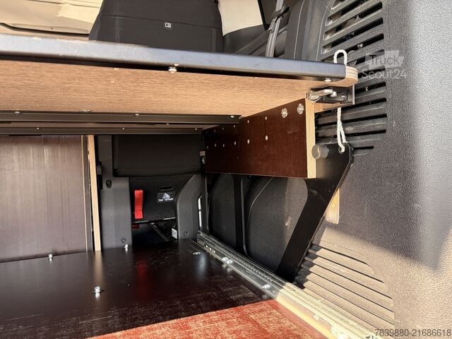 Kastenwagen Wohnmobil / Campervan Pössl Campster