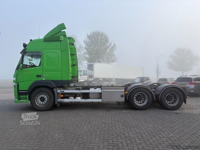 Πλαίσιο με καμπίνα Volvo FM450 6x2 /  Euro 6 / Chassis  / 331.000 KM