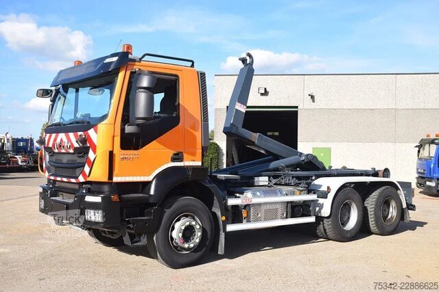 Система крюкообразных рычагов Iveco Trakker 360 +Waf 20t.hooklift