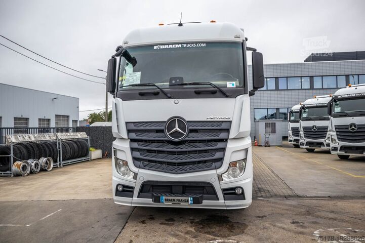 Standard tractor MERCEDES ACTROS 1845 LS