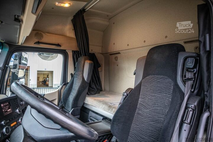 Standard tractor MERCEDES ACTROS 1845 LS
