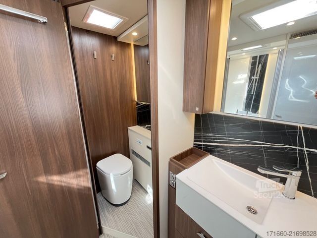 Kamper zintegrowany BÜRSTNER Elegance I 910 G MEGA DEAL! 58775,- Euro sparen!