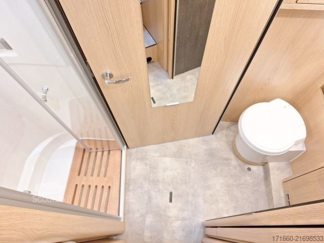 Camping-car intégral HYMER/ERIBA B-Klasse ML I BlackLine 780 HUBSTÜTZ.,