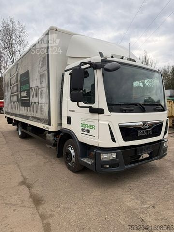 Transporter mit Koffer MAN 8.180 koffer Ladebordw.