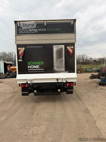 Transporter mit Koffer MAN 8.180 koffer Ladebordw.