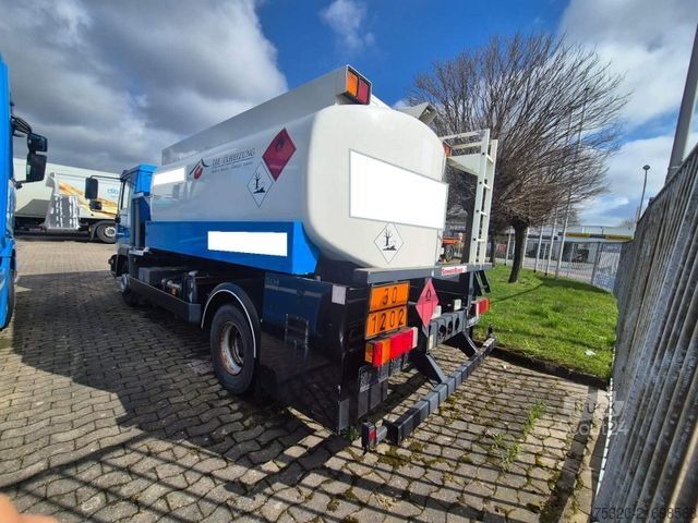 LKW mit Tankaufbau MAN 12.220  diesel Tankwagen