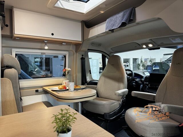 Автодім LMC Innovan Pure 640 8G Auto Fahrassistenz-Paket