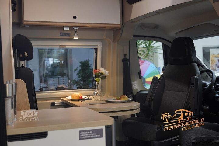 Kastenwagen Wohnmobil / Campervan LMC Innovan Pure 600 8G Auto FAS Schlafdach Navi