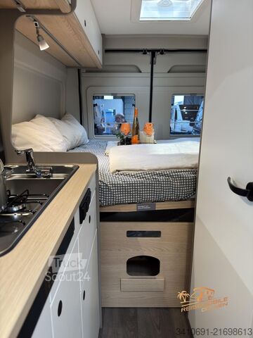 Kastenwagen Wohnmobil / Campervan LMC Innovan Pure 600 8G Auto FAS Schlafdach Navi