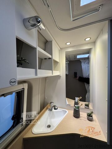 Kastenwagen Wohnmobil / Campervan LMC Innovan Pure 600 8G Auto FAS Schlafdach Navi