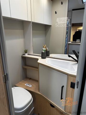 Kemperis LMC Style 70 453 D 70 Jahre Paket Therme 1800kg