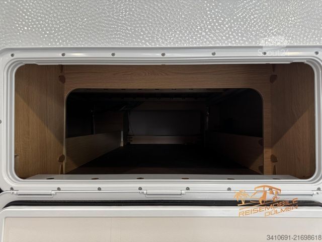 Kemperis LMC Style 70 453 D 70 Jahre Paket Therme 1800kg