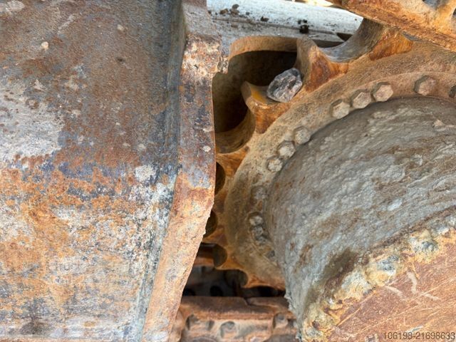 Escavatore cingolato KOBELCO SK210